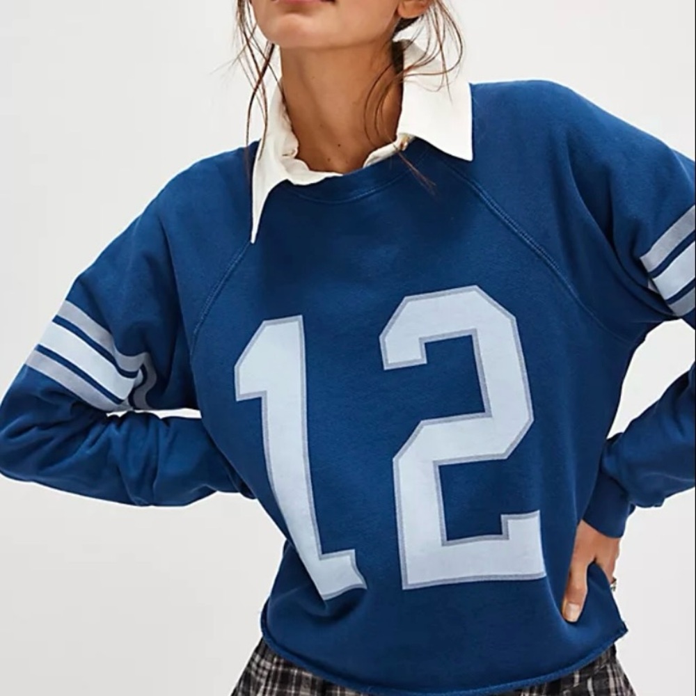 Free People Retro Brand Varsity Pullover Sweatshirt nwt xs (different color)